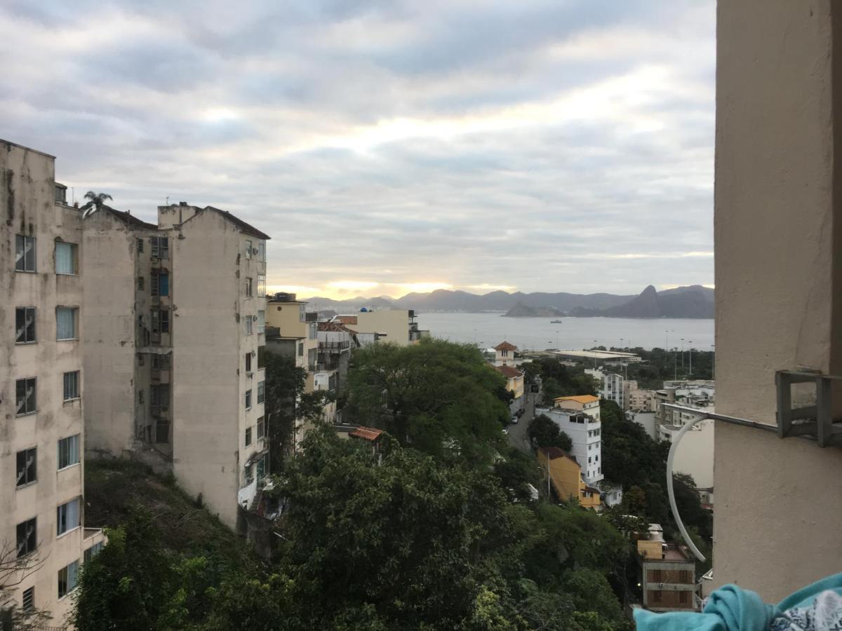 Acomodação com café da manhã  Comfy In Charming Santa Teresa Rio de Janeiro